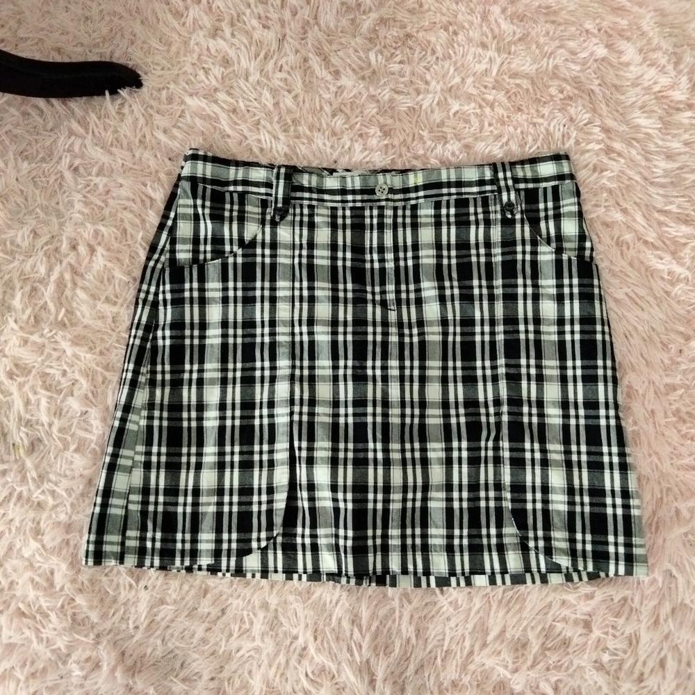 Izod women cotton black and white skirt stretch zippergreat condition size12